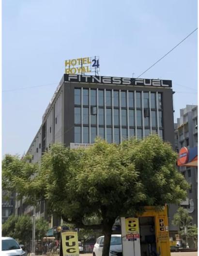 Hotel Royal 24 Ahmedabad Eksteriør bilde